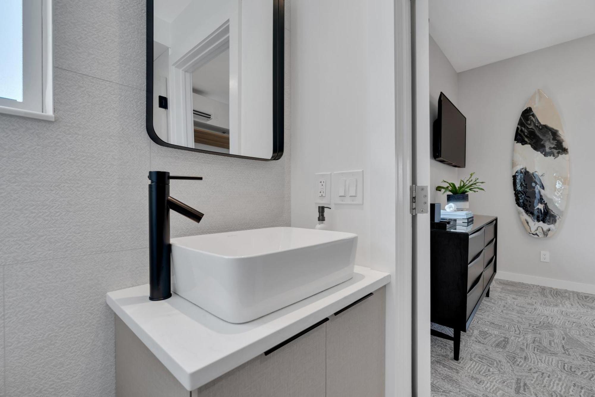 The St Laurent Guest Rooms アズベリー・パーク エクステリア 写真